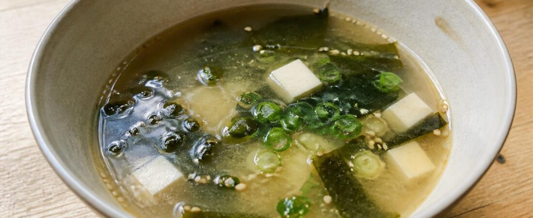 Miso Soup with Seaweed & Tofu — Thyroid-Friendly Recipe for Hashimoto’s | Organ Fuel